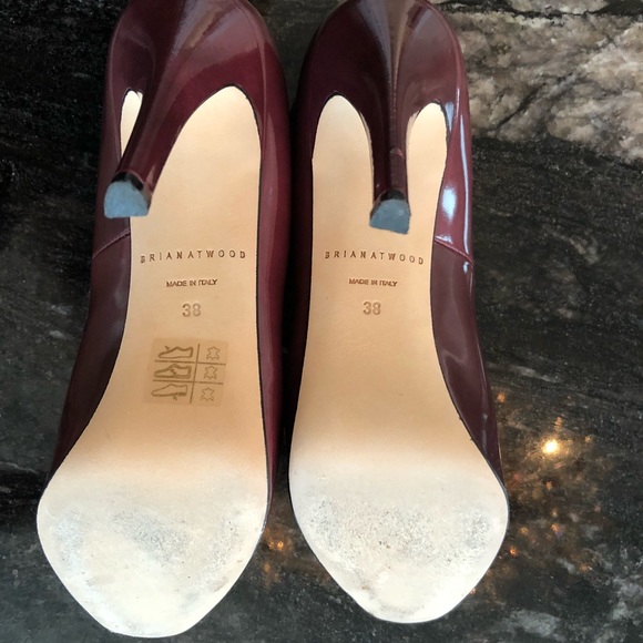 EUC Brian Atwood pumps